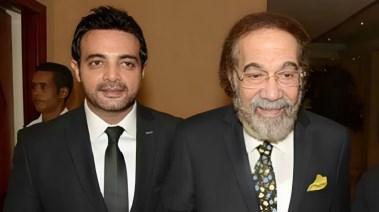 عمرو محمود ياسين ووالده الفنان محمود ياسين