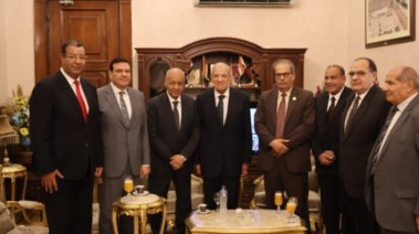 رئيس الوزراء الأسبق في زيارة رئيس محكمة استئناف القاهرة