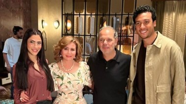 إلهام شاهين ورامي امام وابطال فيلم معاد عشا