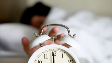 ضبط الساعة البيولوجية للجسم 