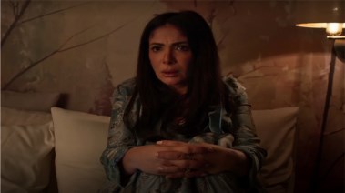 منى زكي في مسلسل طالع نازل 