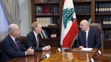 جوزيف عون خلال استقباله السيناتور الأمريكي