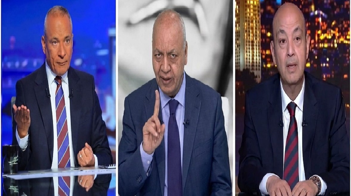 مصطفى بكري يتوسط أحمد موسى وعمرو أديب