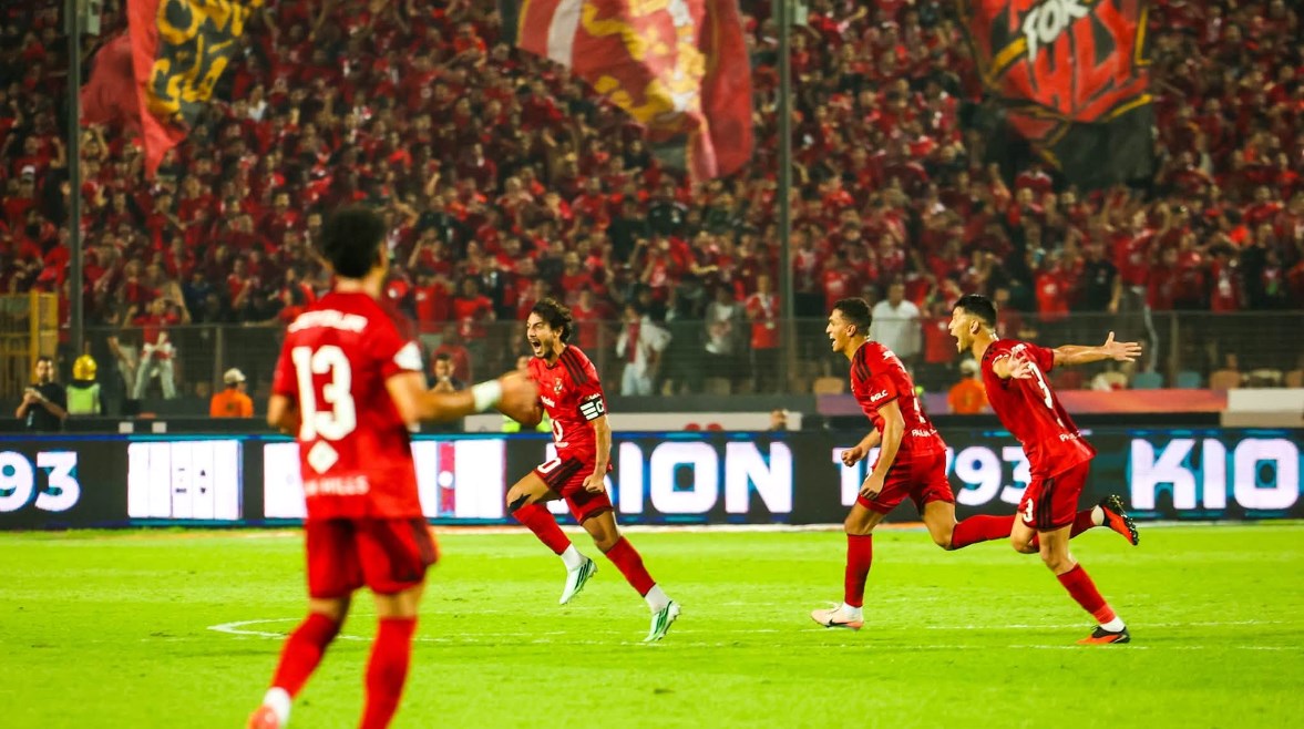 الأهلي والزمالك 
