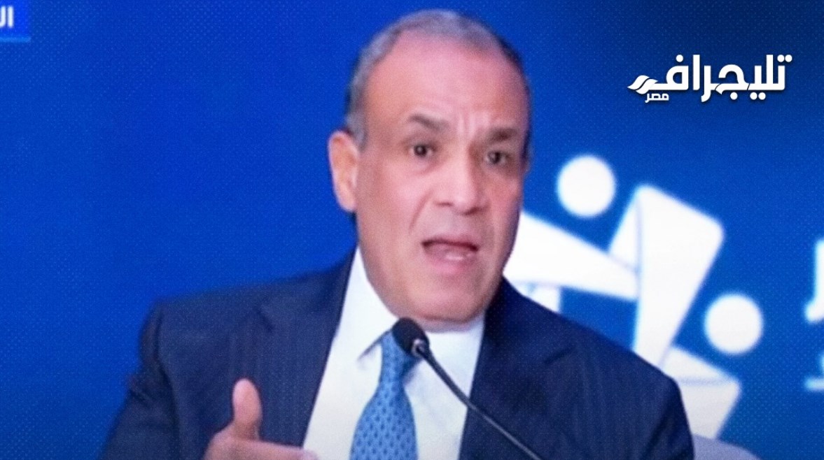  الدكتور بدر عبد العاطي