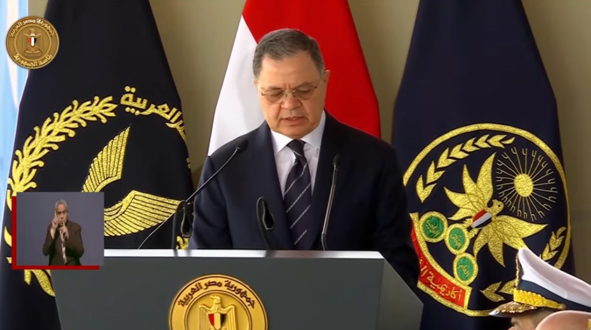 وزير الداخلية، اللواء محمود توفيق