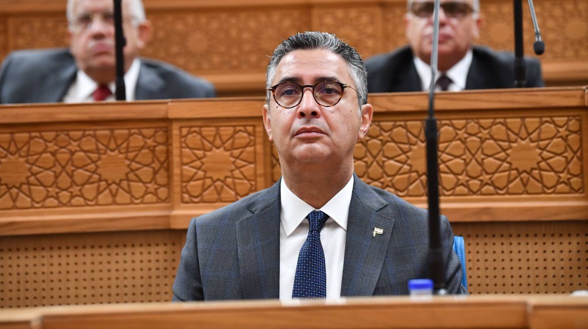 وزير التموين 