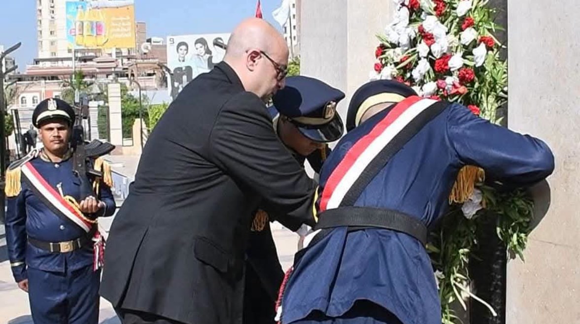 صورة محافظ الفيوم دكتور محمد غنيم 