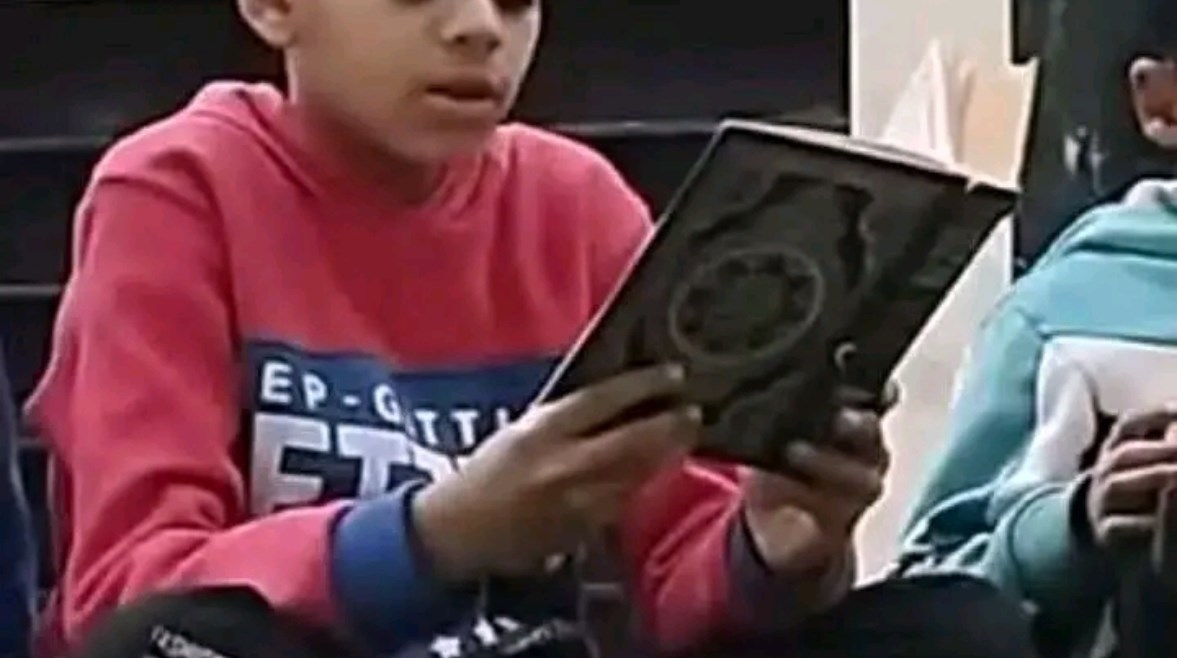 الطفل المتوفى