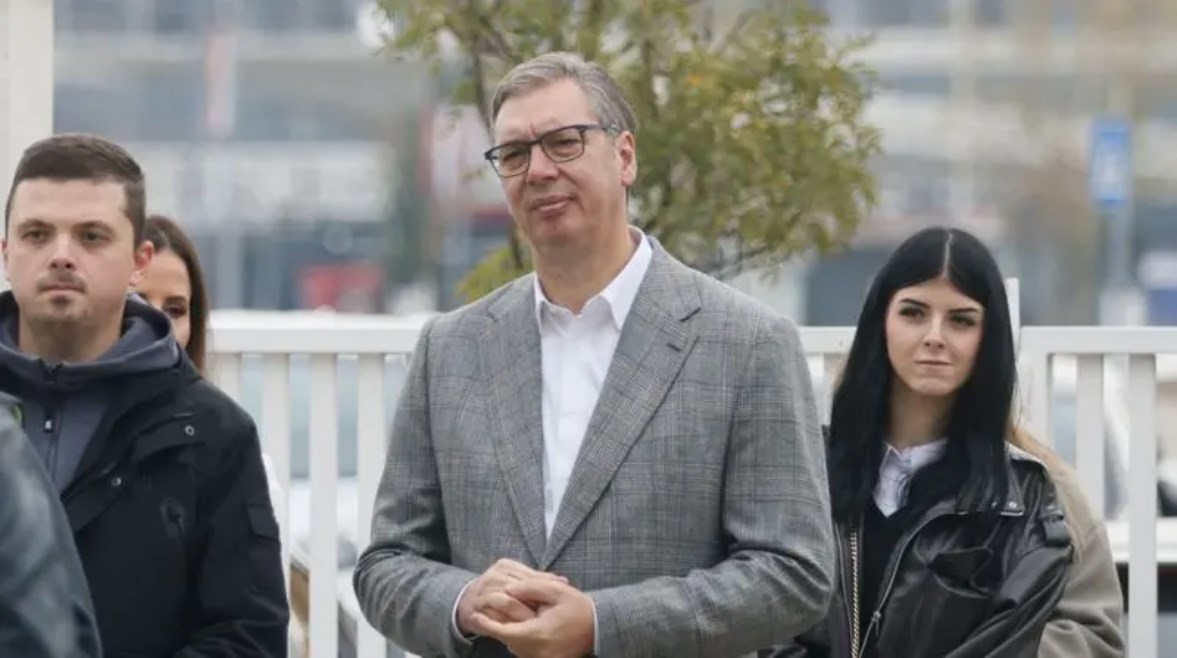 الرئيس ألكسندر فوتشيتش