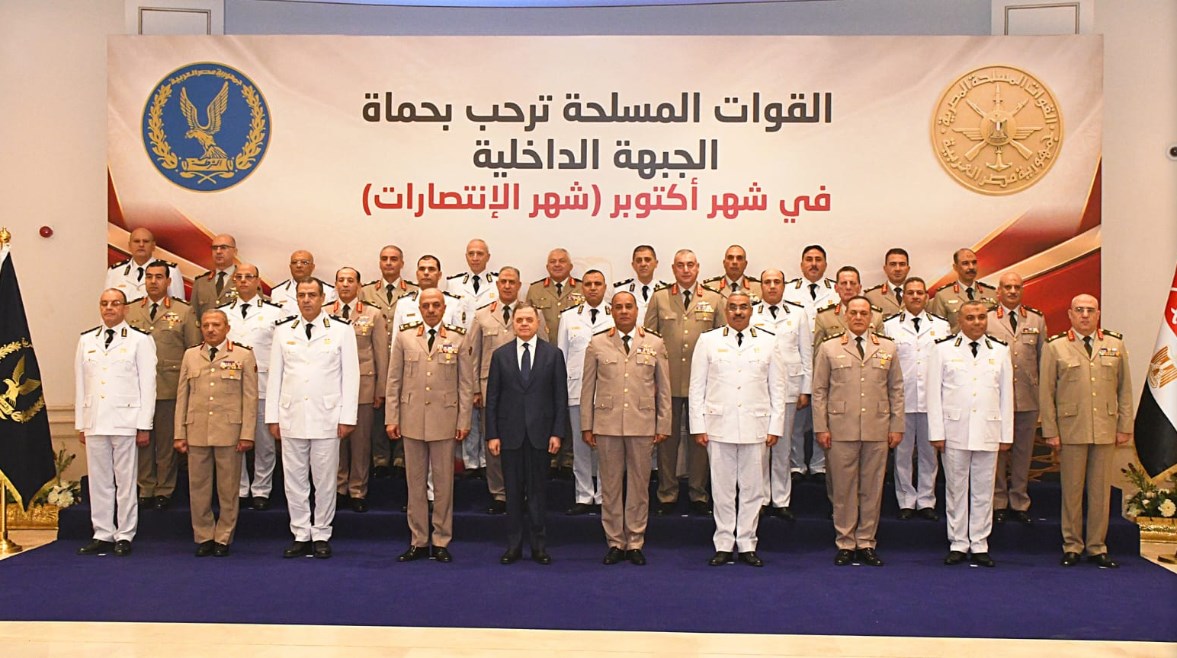 لقطة تذكارية على هامش الزيارة 