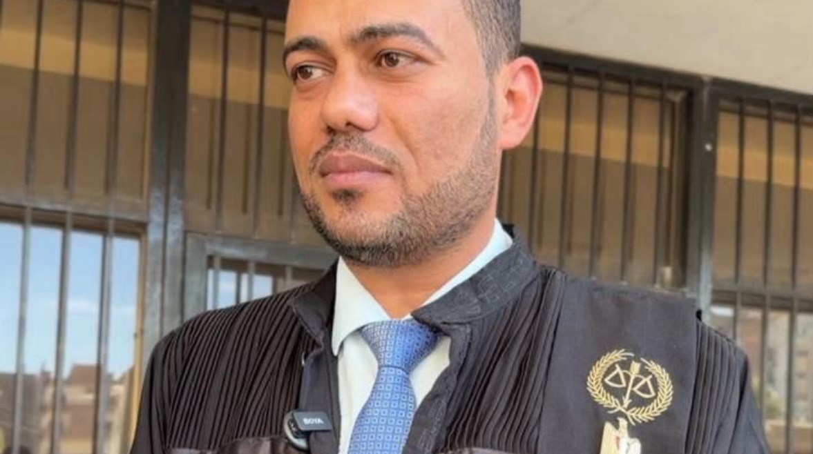 الدكتور أحمد حمد، محامي المتهم