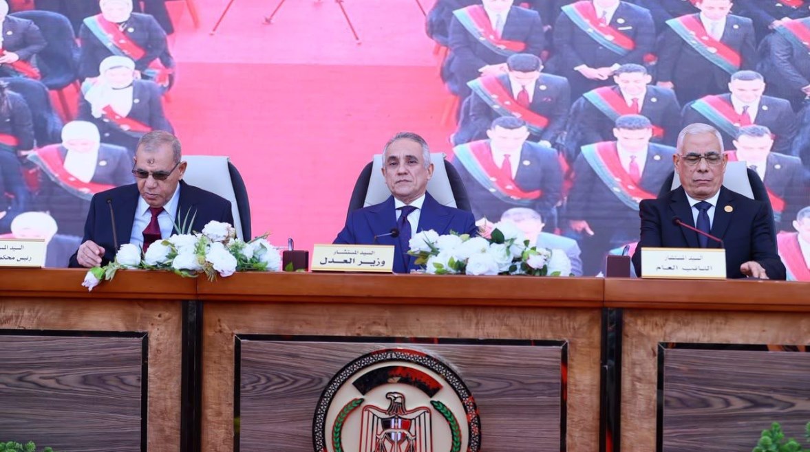 وزير العدل يشهد أداء اليمين القانونية لمعاوني النيابة العامة الجدد