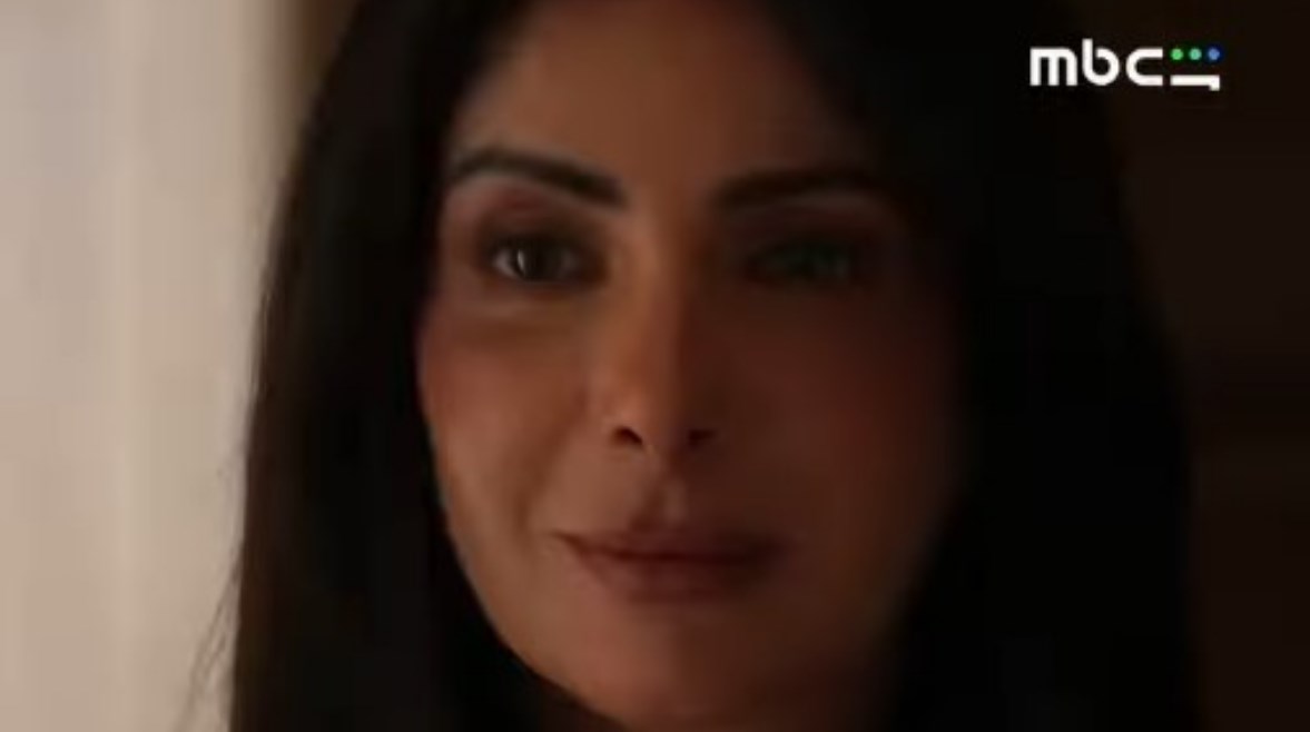 منى زكي في مسلسل طالع نازل 