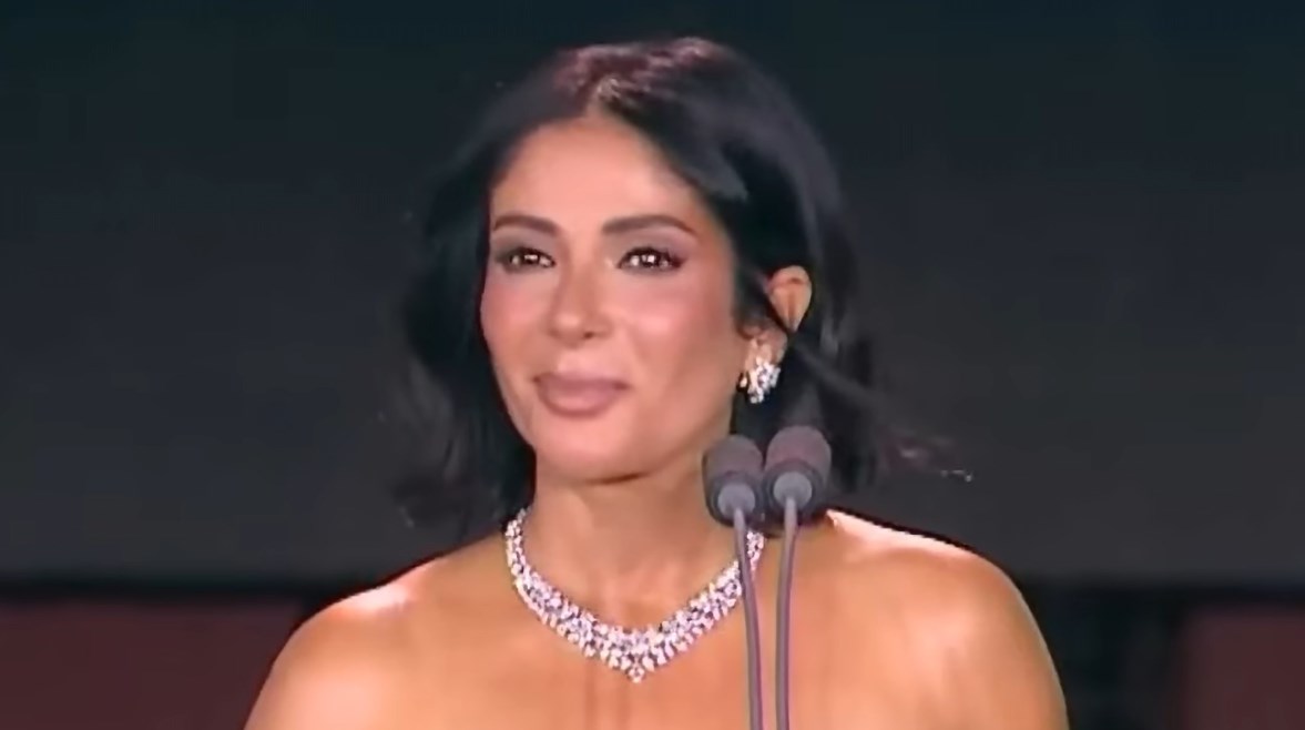 تكريم منى زكي في مهرجان الجونة السينمائي