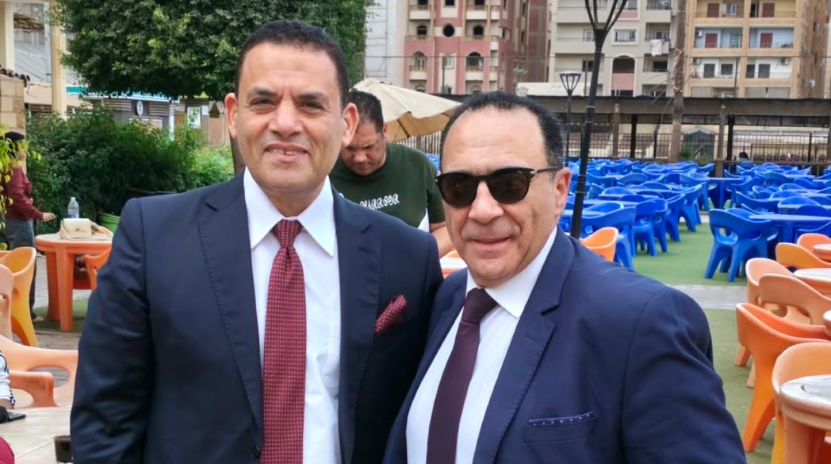 صورة المهندس عبد المنعم حسانين رفقة اللواء حسام عبد الواحد