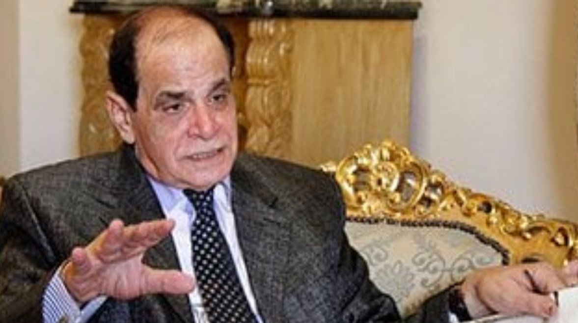 الدكتور صلاح فوزي فقيه دستوري بمجلس النواب