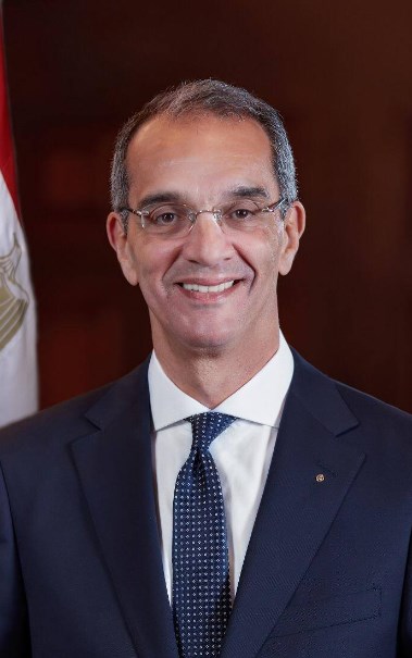 الدكتور عمرو طلعت وزير الاتصالات وتكنولوجيا المعلومات