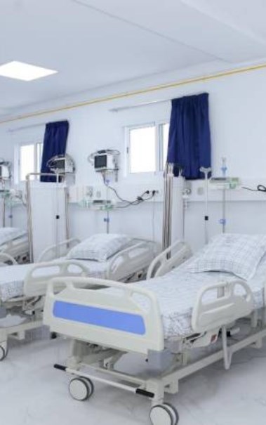 المستشفيات الجامعية