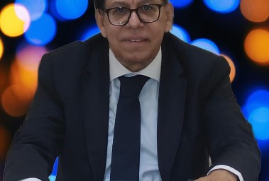 الأكاديمي وخبير الشؤون الآسيوية الدكتور ضياء حلمي