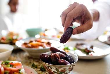 وجبات رمضان-تعبيرية