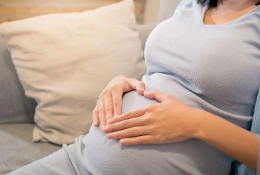 صيام الحامل في رمضان