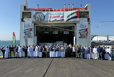 قافلة أم الإمارات تُبحر من ميناء أبوظبي للعريش