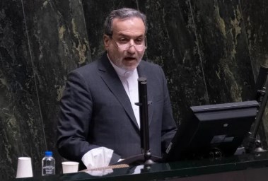 وزير الخارجية الإيراني عباس عراقجي