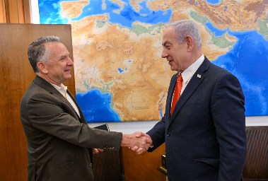 بنيامين نتنياهو مع ستيف ويتكوف 