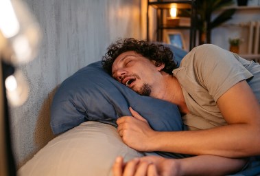 انقطاع النفس أثناء النوم 