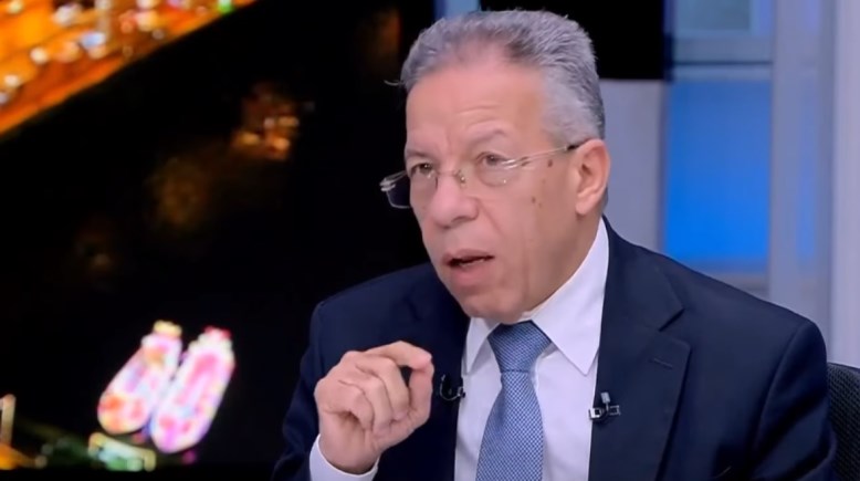 الدكتور أسامة عبد الحي نقيب الأطباء