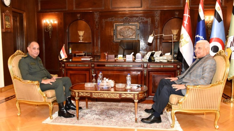 مراسم تسليم وتسلم قيادة وزارة الدفاع