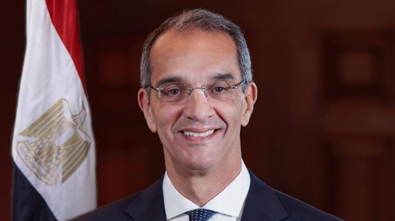 الدكتور عمرو طلعت وزير الاتصالات وتكنولوجيا المعلومات