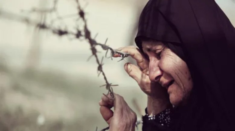 عقوق الوالدين