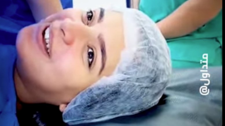 جانب من الفيديو 