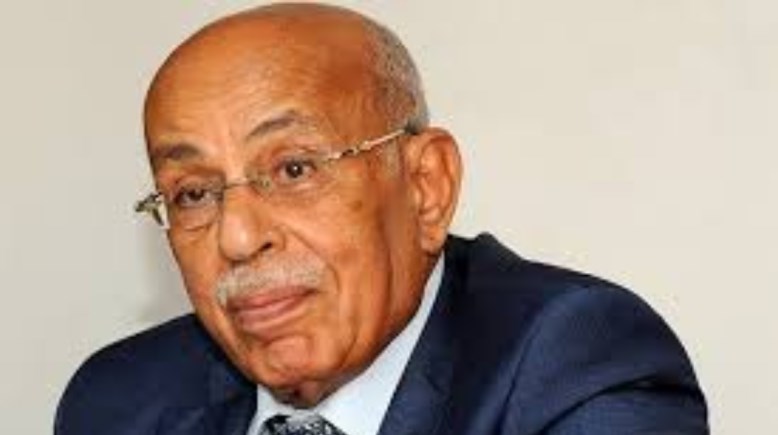 الدكتور مفيد شهاب