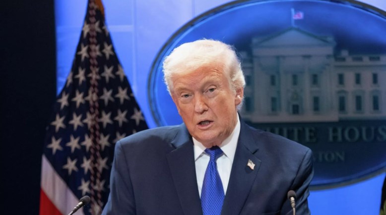 الرئيس الأمريكي دونالد ترامب 