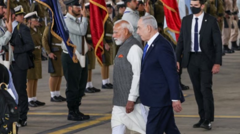 ناريندرا مودي يزور إسرائيل 