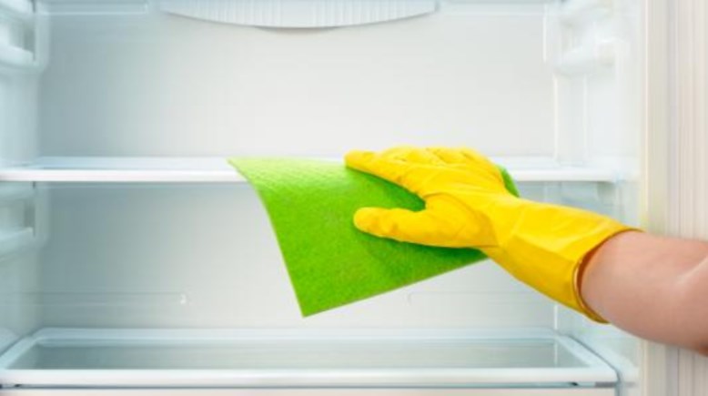 تنظيف الثلاجة