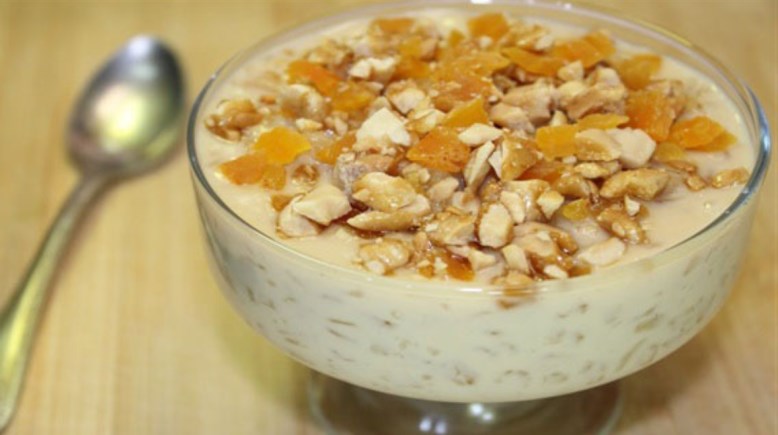 أرز باللبن بالمكسرات