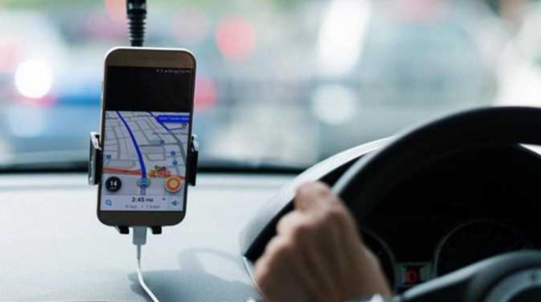 سائق "نقل ذكي" - أرشيفية