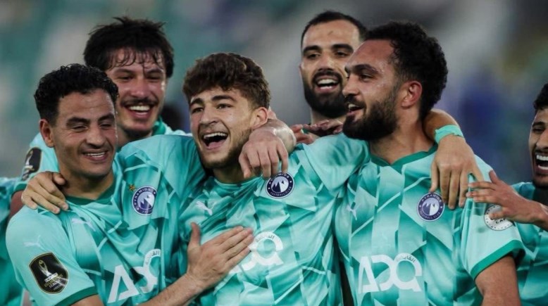 بيراميدز 
