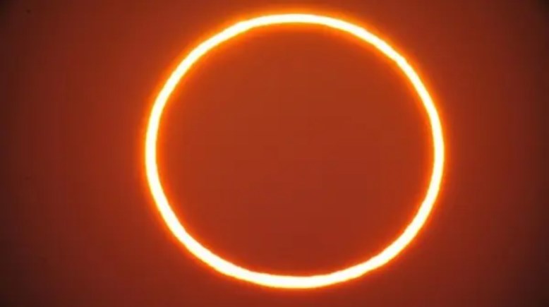 كسوف حلقي للشمس