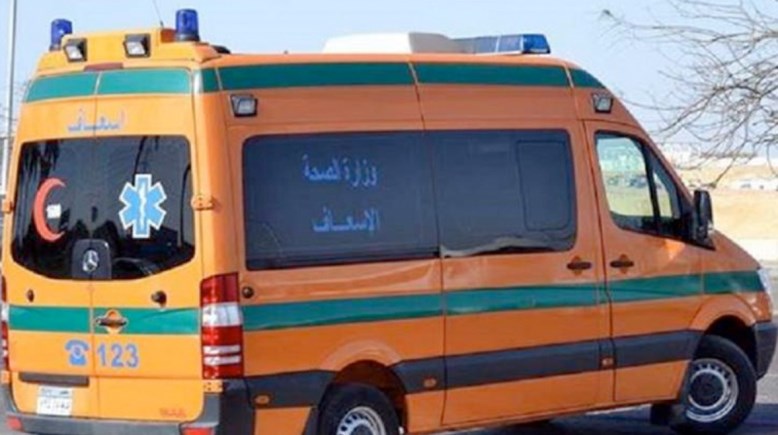 سيارة إسعاف تنقل جثة- أرشيفية 