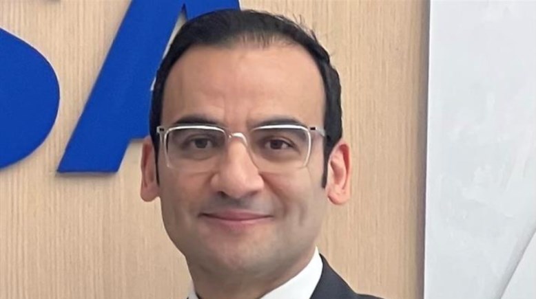 أحمد محيي، رئيس المبيعات في مصر