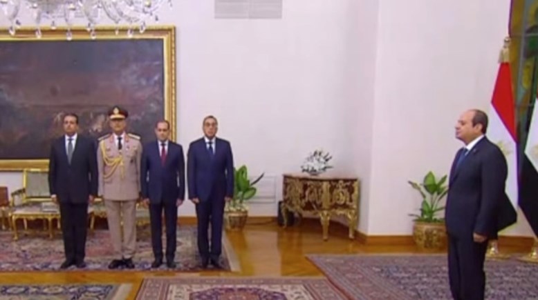 أسماء وسير المحافظين الجدد 