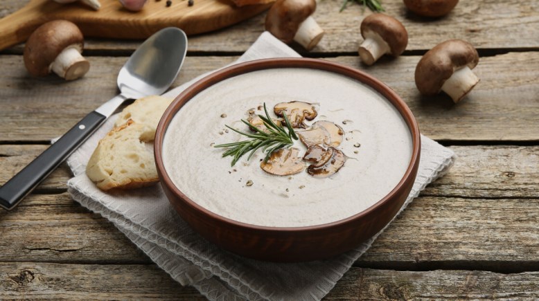 شوربة المشروم