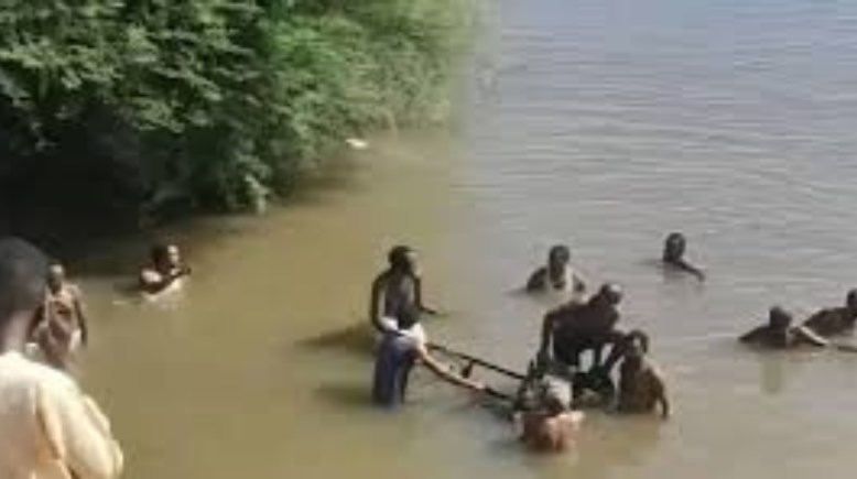 كارثة إنسانية في نهر النيل