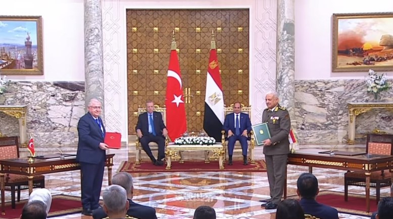 توقيع الاتفاقية العسكرية الاطارية بين مصر وتركيا