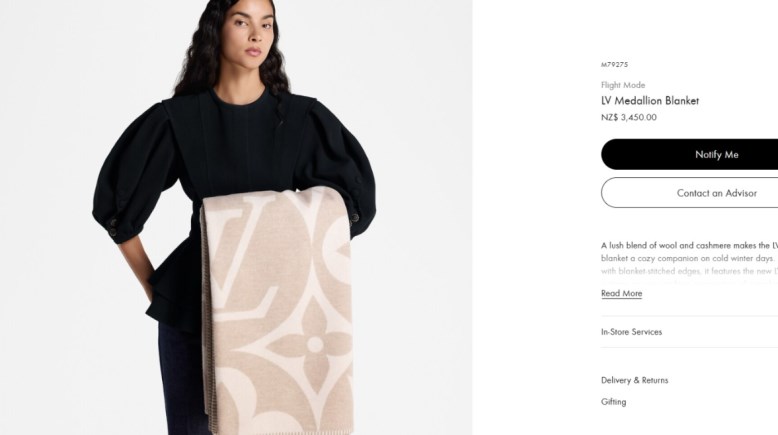  إطلالات الفنانة دينا الشربيني في مسلسل اتنين غيرنا